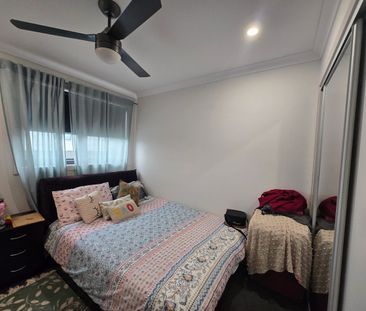 Walk to shops & school Great Location in Googong - Photo 3