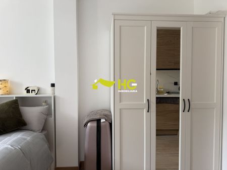 Alquiler Estudio en Urbanización - El Bosque, Villaviciosa De Odón - Photo 2