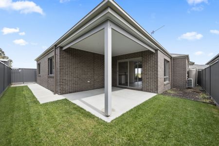 31 Tipperary St, Alfredton VIC 3350 - Photo 3