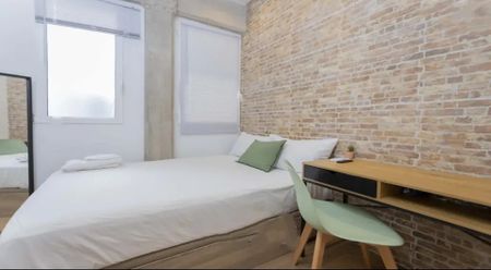 Carrer de lArquitecte Alfaro, Valencia, Valencian Community 46011 - Photo 3