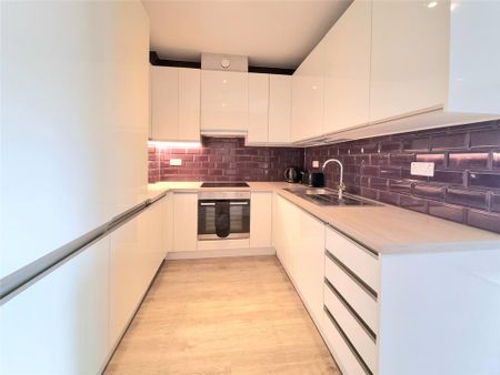 Studio to rent - Photo 4