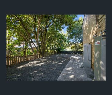 3A/240 Carmody Road, St Lucia, Qld 4067 - Photo 3