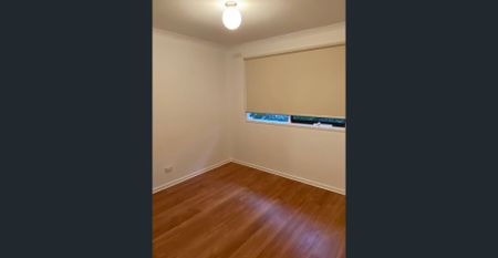 Beautifully presented home - Photo 2