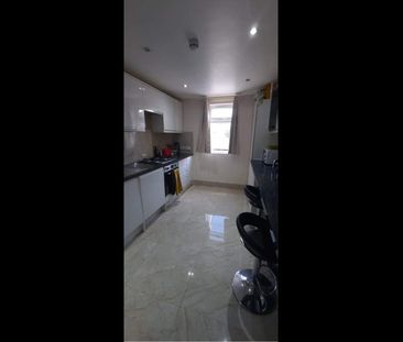 3 Bed Flat, Lascotts Road, N22 - Photo 5