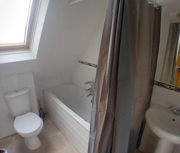 2 bedroom maisonette to rent - Photo 5