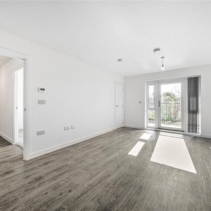 2 bedroom flat to rent - Photo 1