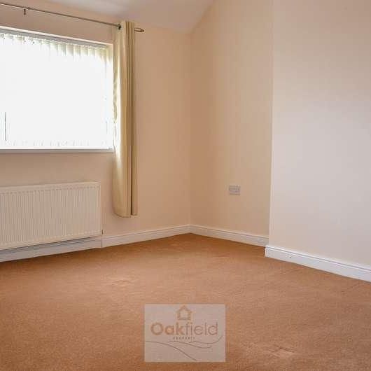 Mold Road, Buckley, CH7 - Photo 1