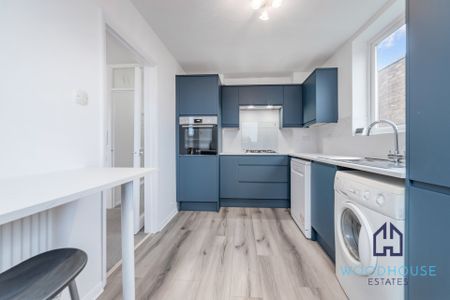 FRIERN BARNET ROAD, LONDON, N11 - TWO BEDROOM TO RENT - £403PW / £1,750PCM - Photo 4