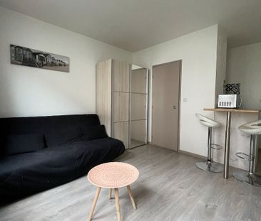 Location Appartement 1 pièce 18m² - Photo 1