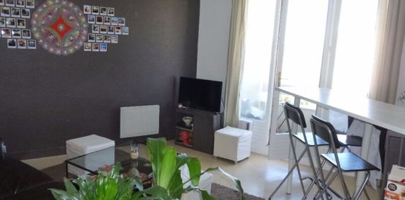Location Appartement 1 pièce 28m² ORLEANS 45000 - Photo 2