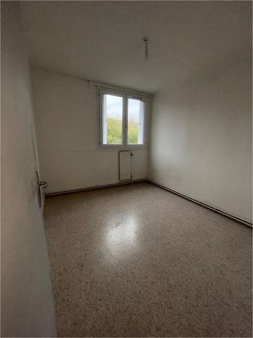 T6 de 140m² sur la place des géants à GRENOBLE 38100 - Photo 3