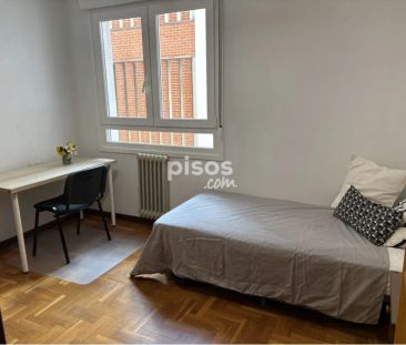 Piso en alquiler en Benjamín Tuterakoaren Kalea - Foto 4