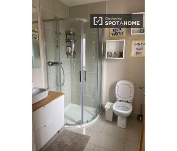 Room for rent in 3-bedroom house in Donabate.Single Occupan - Photo 2