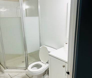 For Lease - 61 Markbrook Lane Unit# 602, Toronto, Ontario - Photo 2