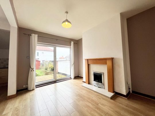 3 bedroom semi-detached house to rent - Photo 1