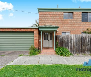 423 Hawthorn Road, CAULFIELD SOUTH, VIC - Photo 6