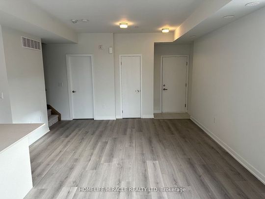 For Lease - 3415 Ridgeway Drive Unit# 02, Mississauga, Ontario - Photo 1