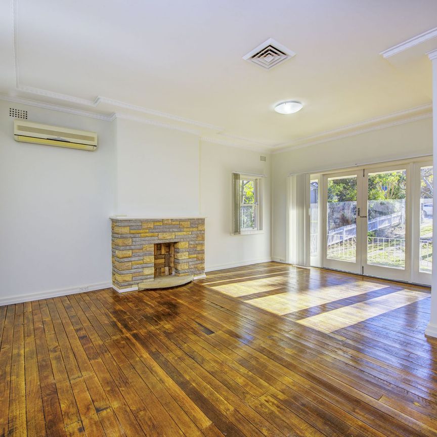 Low Maintenance Family Home - Photo 1