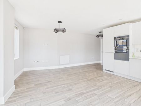 Saint Leonards House, Saint Leonards Road, Berkshire,SL4 - Photo 5