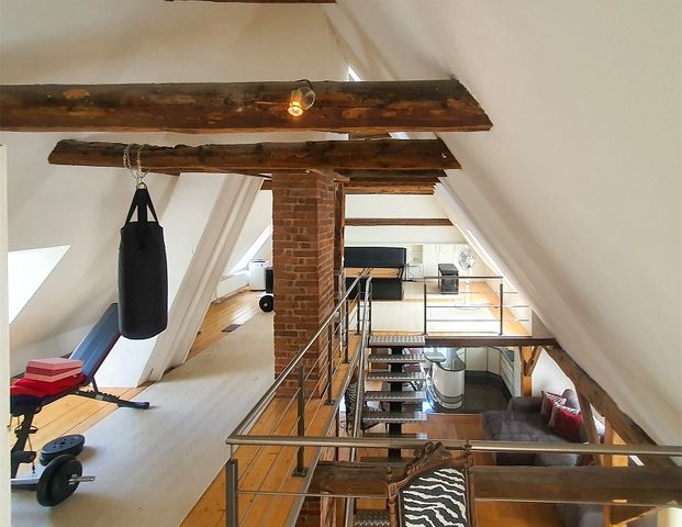 Stilvolles Wohnen direkt an der Weser – Maisonettewohnung mit besonderem Flair zu vermieten - Foto 1