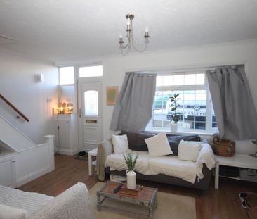 3 bedroom terraced house to rent - Photo 2