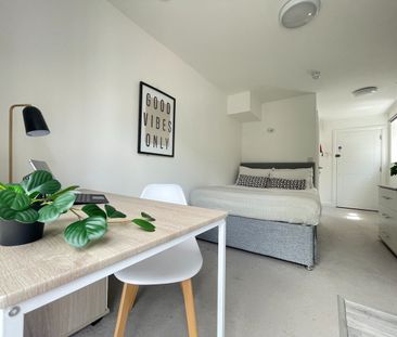 Studio Flat, Stmary Place, SO14 - Photo 6