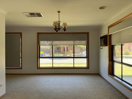 3 Trudgen Street, Shepparton - Photo 3