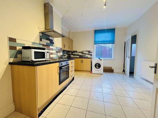 Gurney Terrace, Close House, Bishop Auckland, DL14 - Photo 1