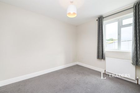 1 bedroom apartment to rent Garlands Road, Redhill, Surrey, RH1 - Photo 3