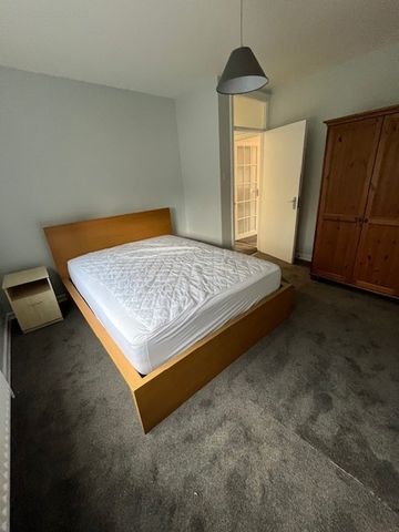 2 Bed Flat, Twyford Court, W3 - Photo 3