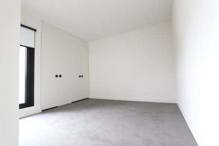 403/9 Little Oxford Street, Collingwood VIC 3066 - Photo 2