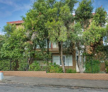 10/30 Bryant Street, Flemington VIC 3031 - Photo 6