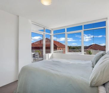 “Stylish two-bedroom apartment with large outdoor terrace area” - Photo 5