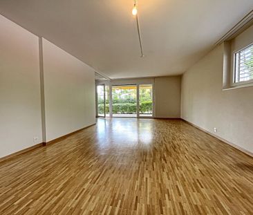 Bel appartement de 2,5 pièces au rez-de-chaussée - Photo 4