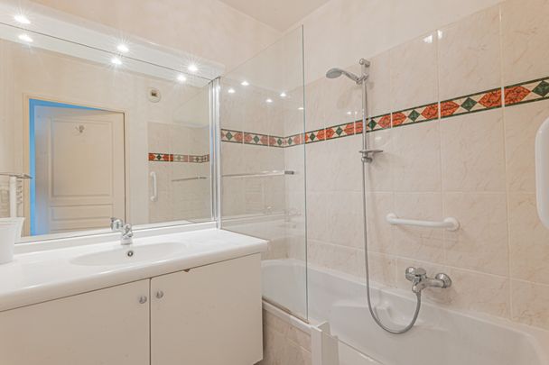 SAINT ANDRE DE LA ROCHE / QUAI DE LA BANQUIERE - Appartement 3 pièces à louer avec terrasse - Photo 1