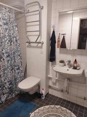 Bäckgårdsvägen, Vårby - Photo 1