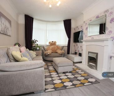 4 bedroom terraced house to rent - Photo 1