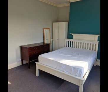 5 Bed Flat, Green Lanes, N13 - Photo 3