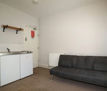 Laceby Street, City Centre, Lincoln, LN2 - Photo 3