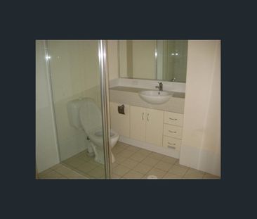 Modern Two Bedroom Unit - Photo 3