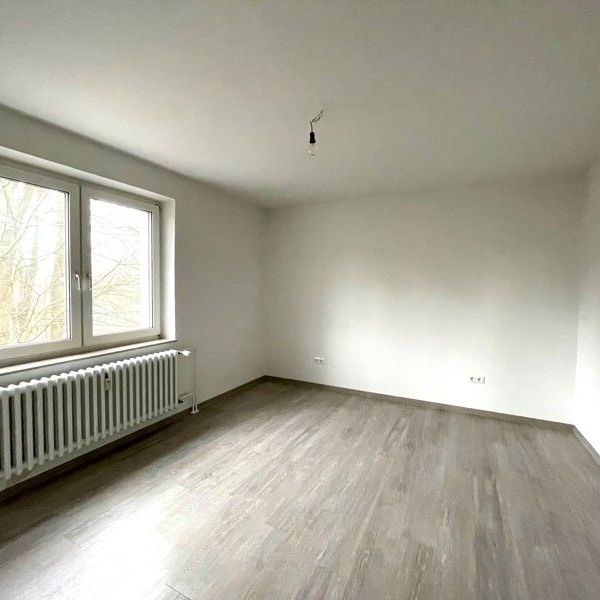 Frisch renoviert und seniorengerecht: Individuelle 2-Zimmer Wohnung - Photo 1