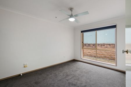 Cozy, Renovated Unit! - Photo 3