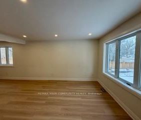 For Lease - 130 Simcoe Road Unit# Main, Bradford West Gwillimbury, ... - Photo 4
