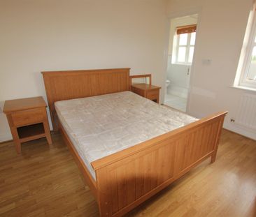 Thornbury Close, NW7 1HH, London - Photo 5