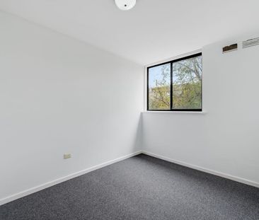 19/7-9 Eldridge Street, Footscray VIC 3011 - Photo 3