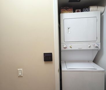 For Lease - 21 Carlton Street Unit# 1406, Toronto, Ontario - Photo 3