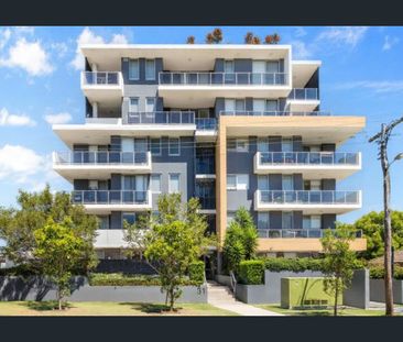 Modern & Spacious Apartment in Prime Blacktown Location - Photo 3