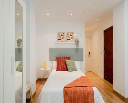 Paseo de la Castellana, Madrid, Community of Madrid 28046 - Photo 4