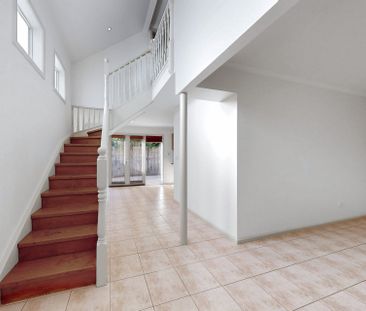 Bright & Fresh 2-Bedroom House in the Heart of Brunswick - Photo 4