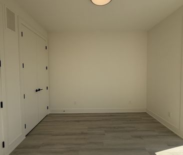 For Lease - 282 Ellis Avenue, St. Catharines, Ontario - Photo 1